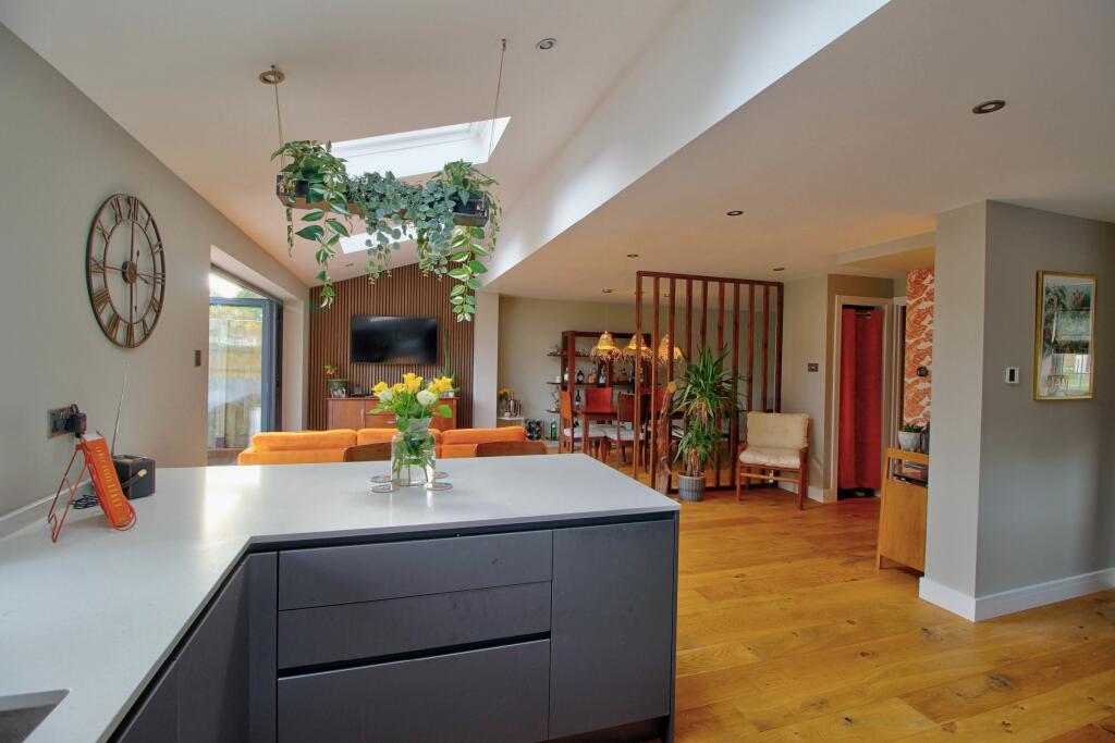 Breakfast bar for two