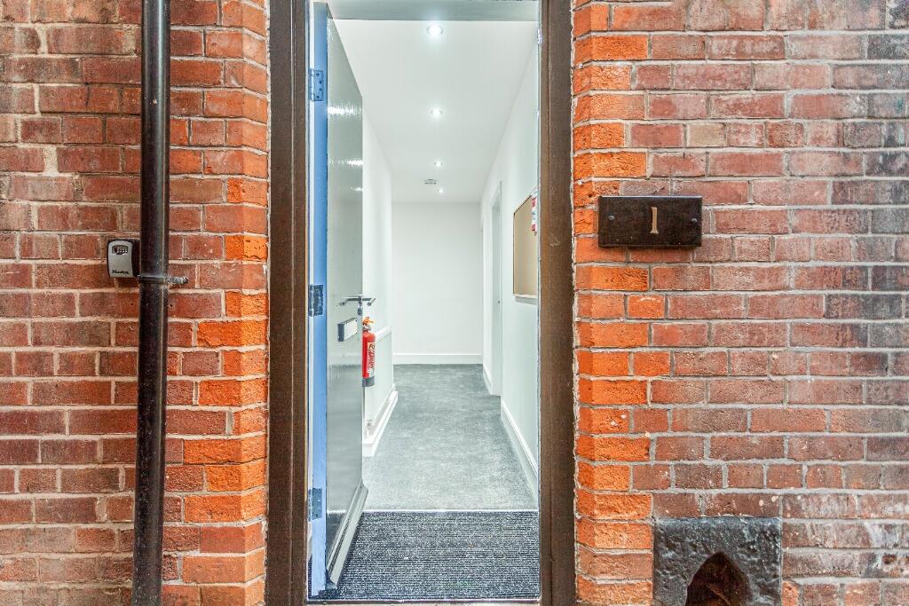 18_16668580213558.jp