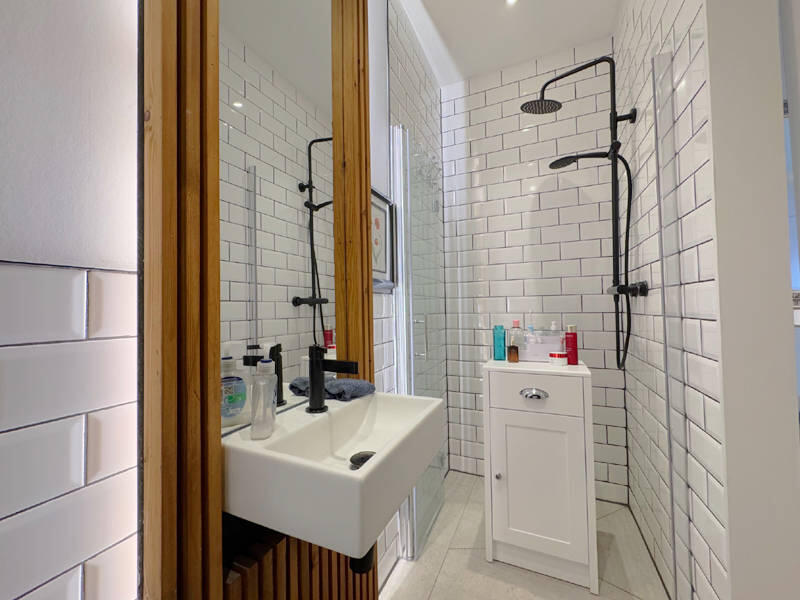 Bedroom One Ensuite c