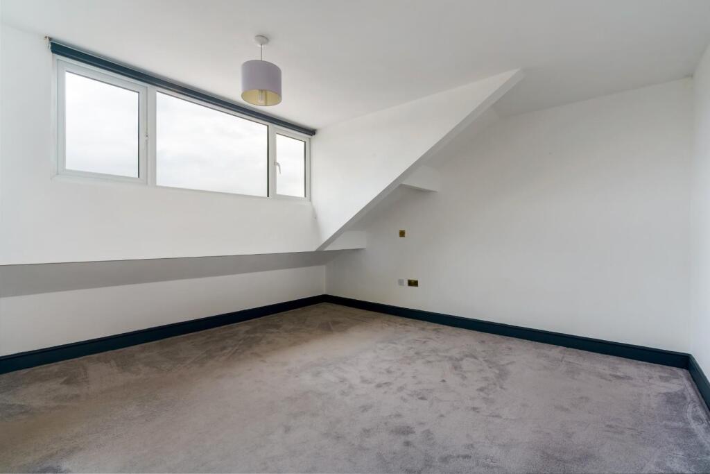 99063_38 Springs Terrace (21).jpg