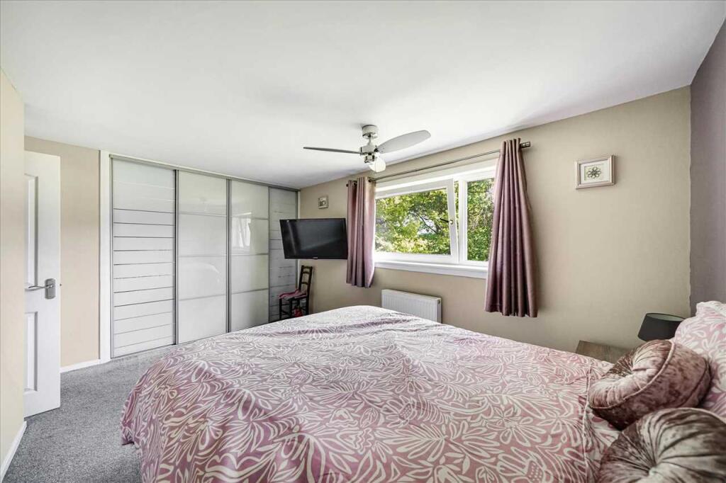 Bedroom One (2)