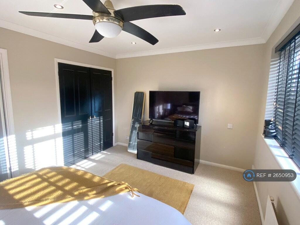 Master Bedroom 2