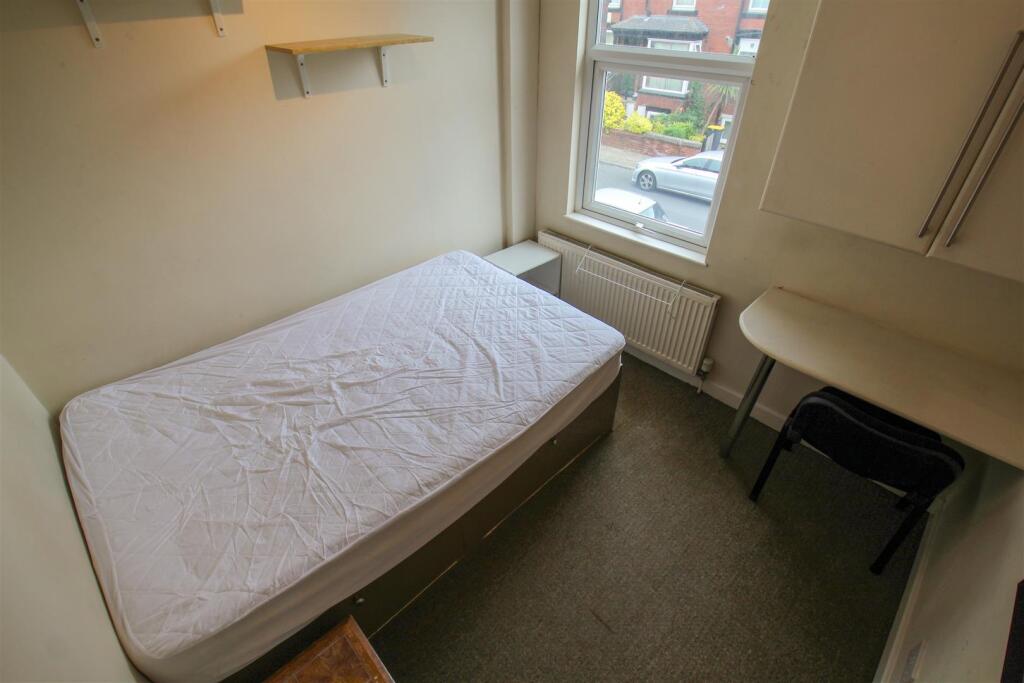 b1.jpg