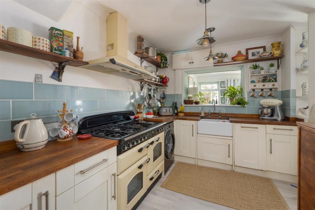 Pier Avenue, Tankerton, Whitstable