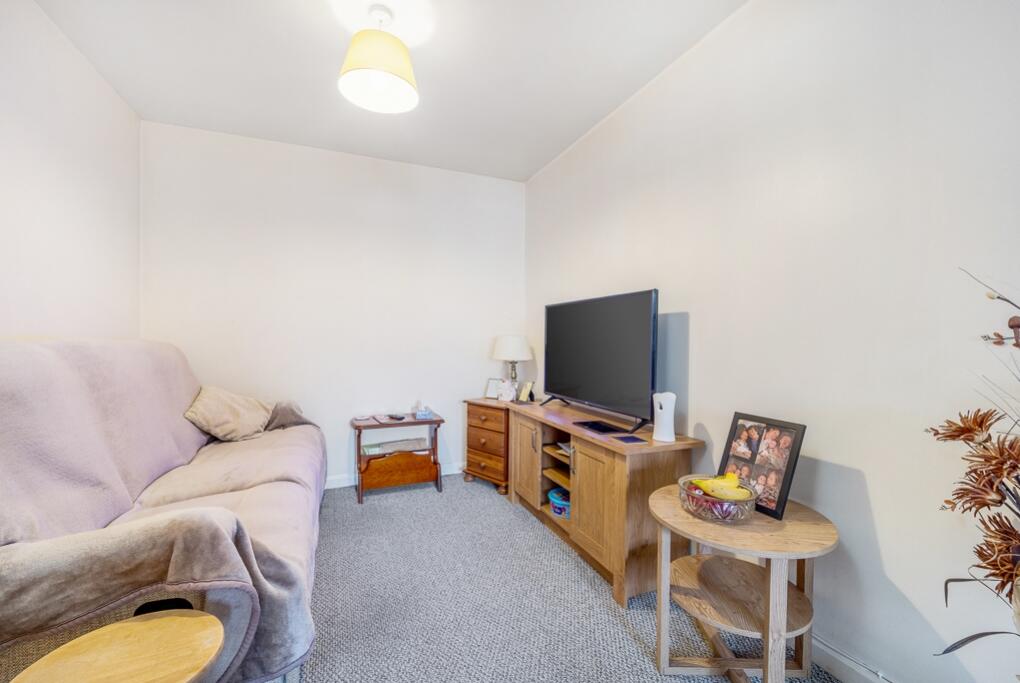 33 Ida Road (Skegness)-8