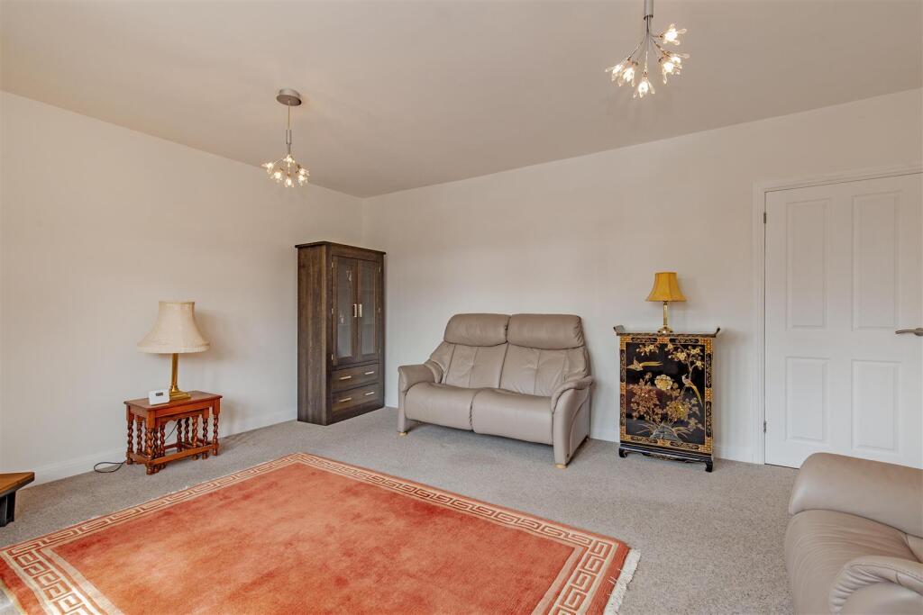 Reception Room-2.jpg