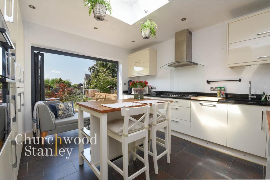 Kitchen / breakfast room