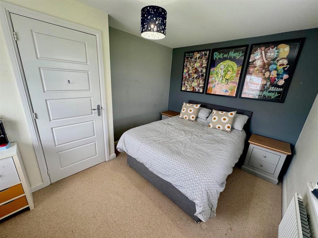 bedroom.jpg