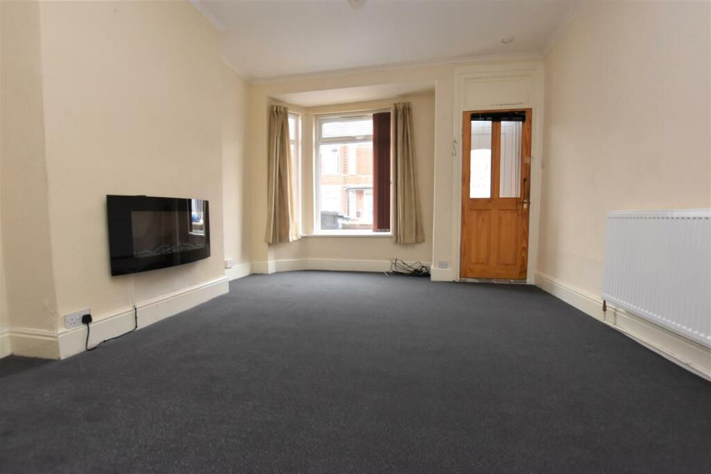 Lounge Area.jpg