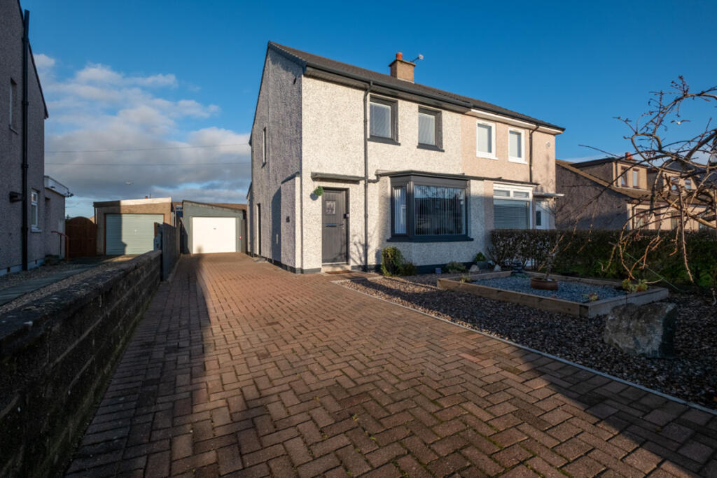 Bruce Road, Dundee, DD3 8