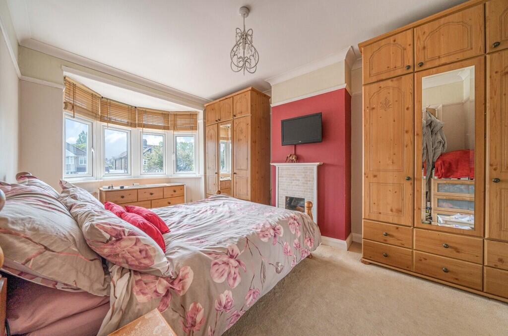 bedroom1