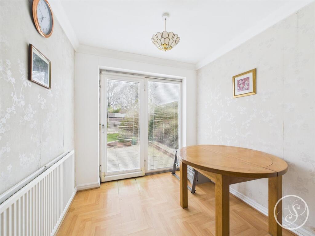 SECOND SITTING ROOM/DINER