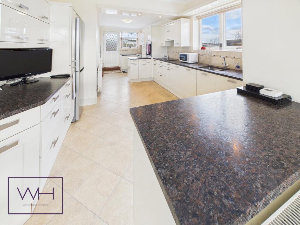 CAM03785G0-PR0214-ST