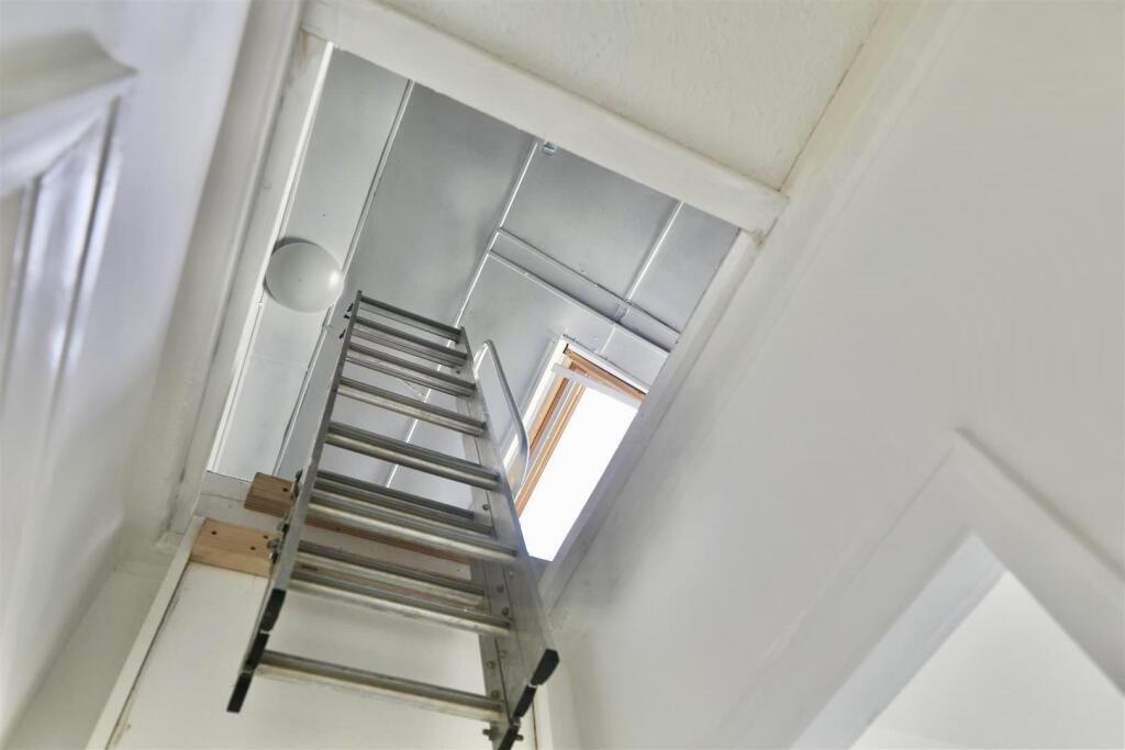 Access to loft