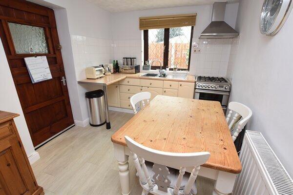 breakfast/kitchen