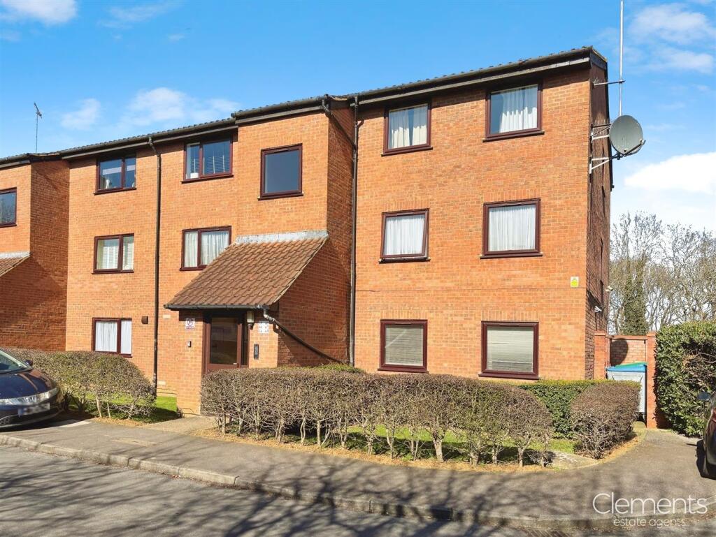 6ca0dd8b-External 203.jpg