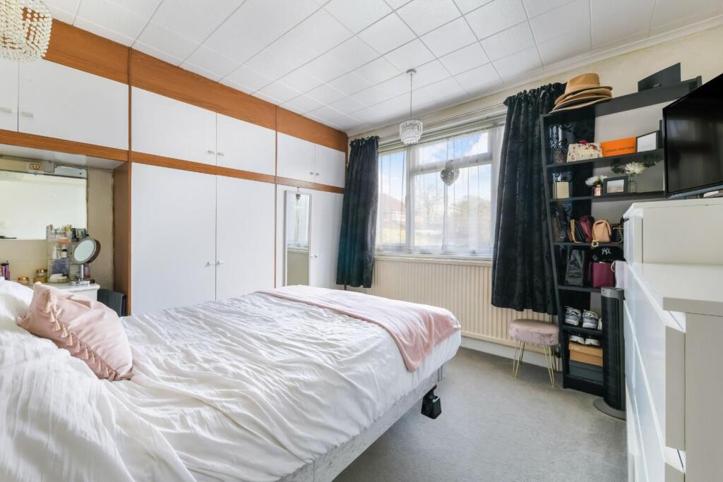 FRANCIS CLOSE (4).jpg