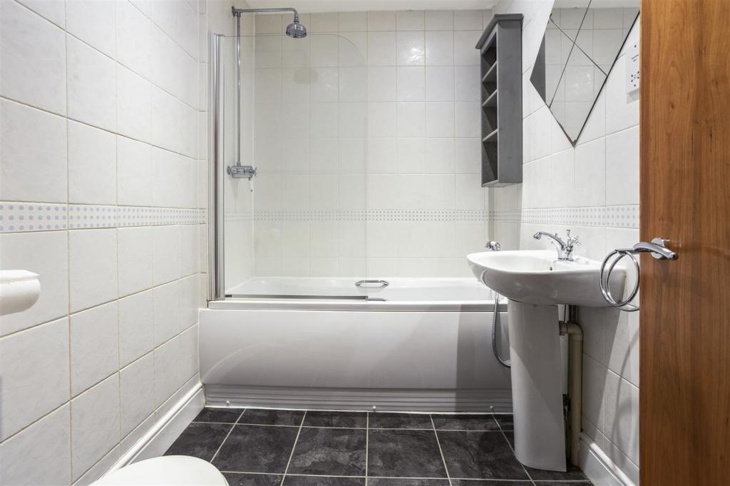 Flat 2 311152 21.jpg
