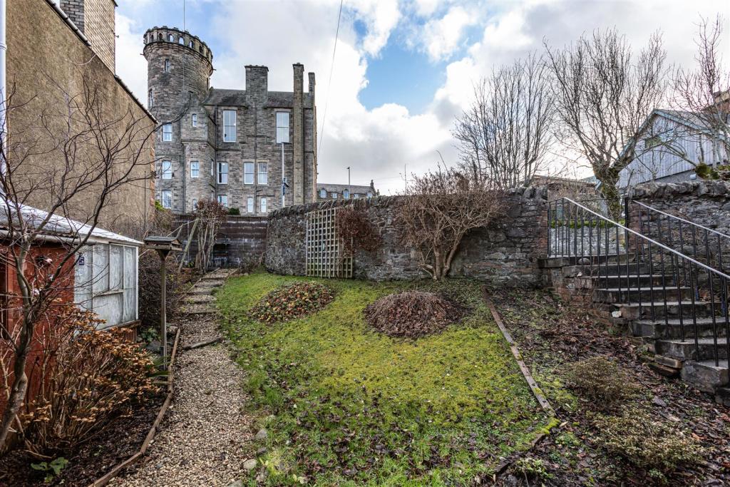 20 Forest Road Selkirk 28.JPG