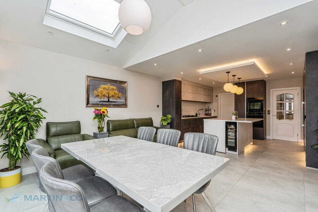 gu229hs-fa-dsc018...