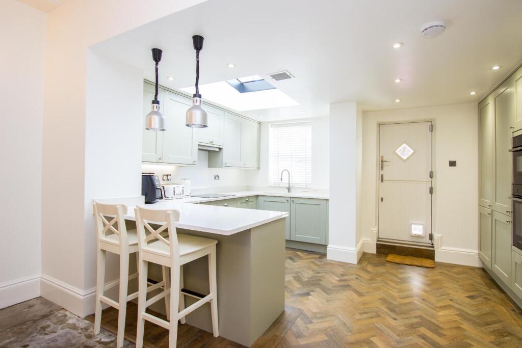 Belgrave Road (8).jpg