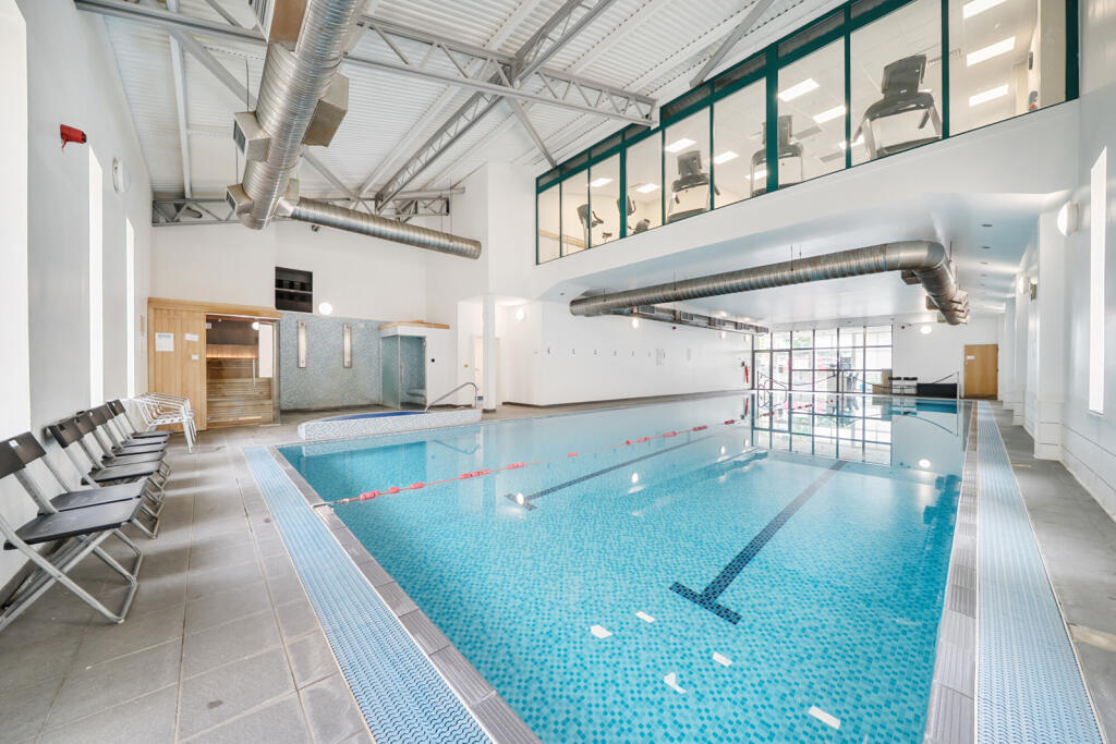 1323939-20-686e45...