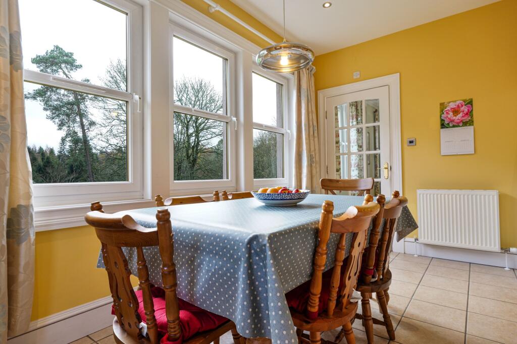 Kitchen/Dining