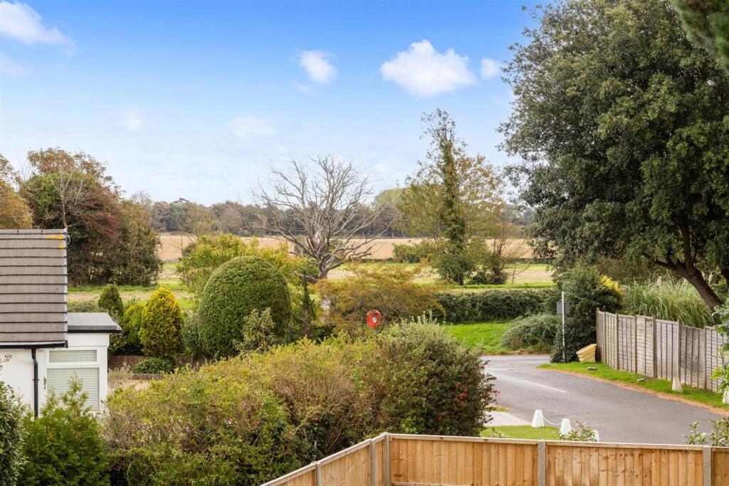 Sea Lane Gardens, 61a-023.jpg