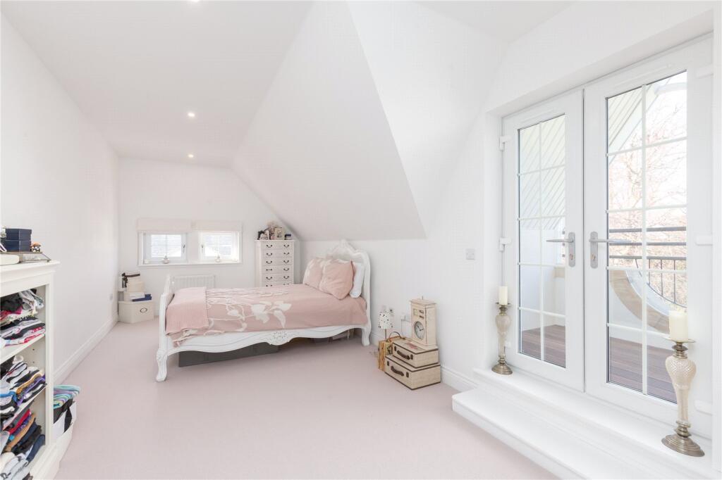 Double Bedroom