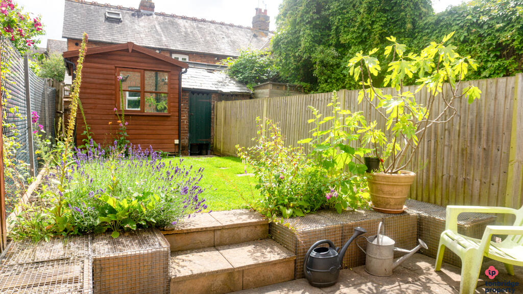 Sony 562 Garden Branded 