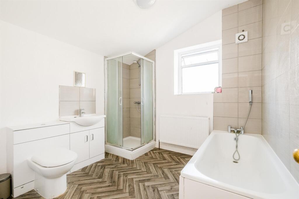 112 Holbrook road-8_web.jpg