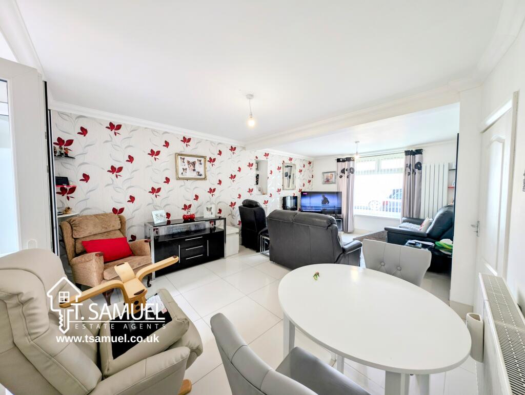 Lounge/Diner