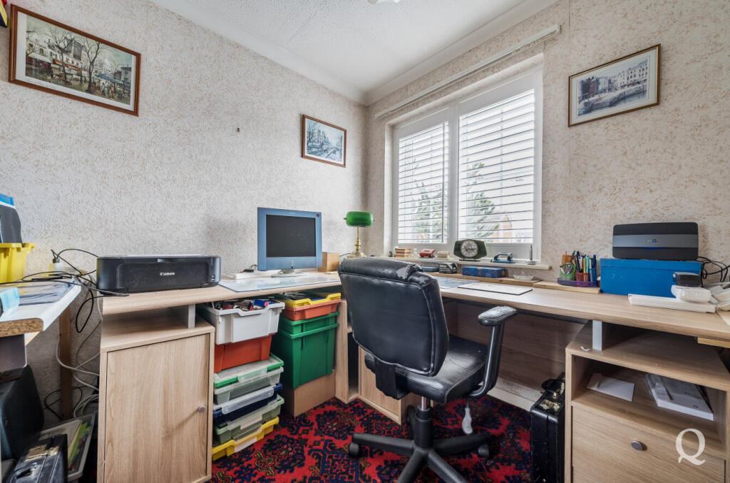 ff624cd8-1298-472...