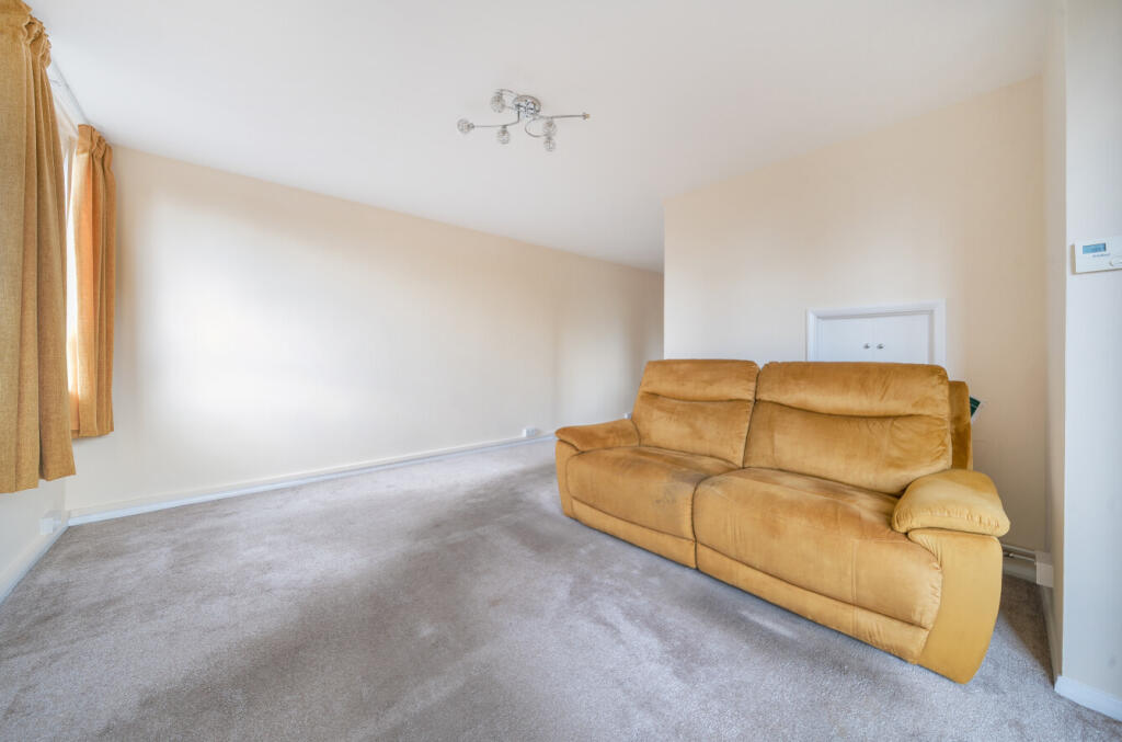 1346552-8-68b7406...