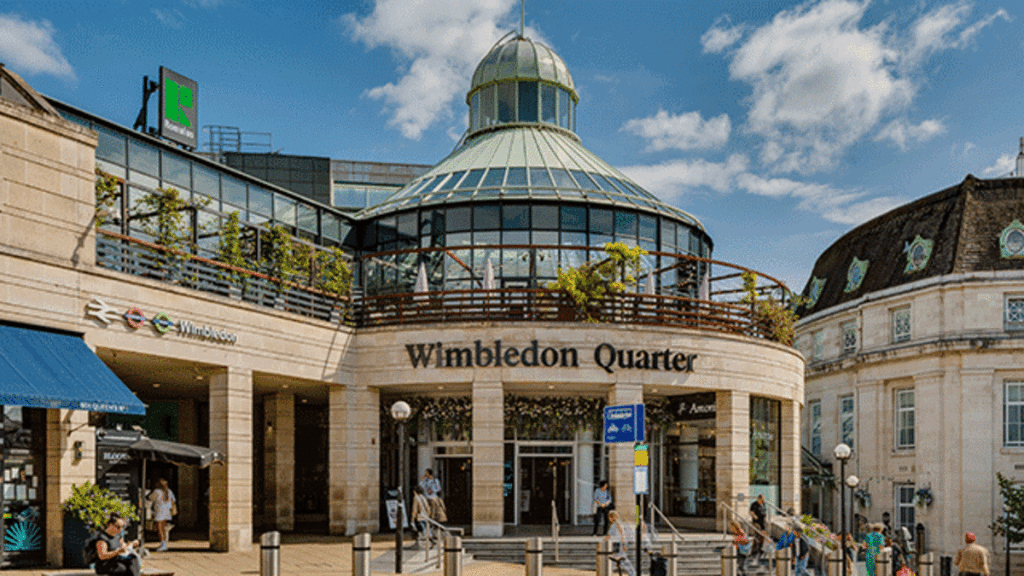 Wimbledon Chase, London, SW19