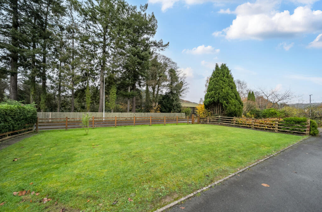 1375854-18-690de9...