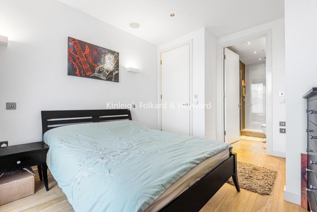 d97ebaca-9f02-454...