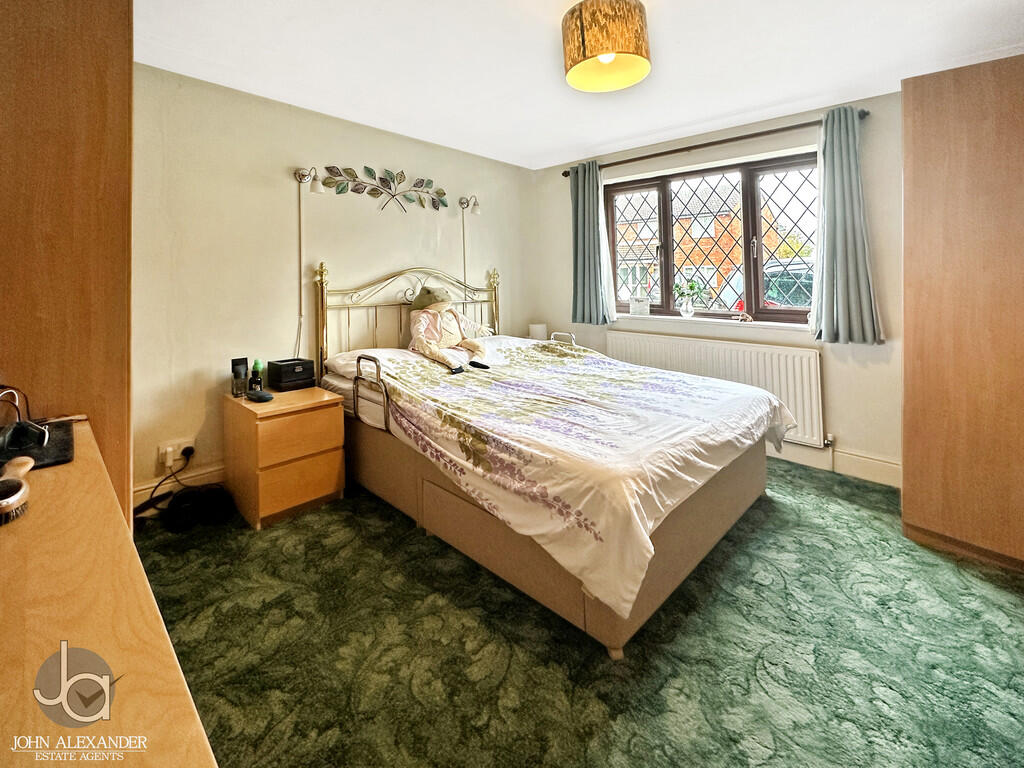 20251020_09301463...