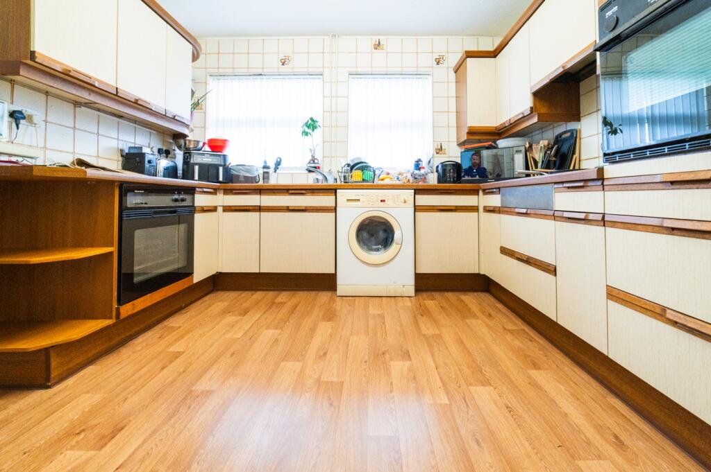 Call 02920 454555 to secure your viewing_4