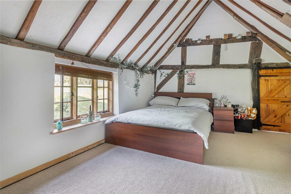 Bedroom-3-1.jpg