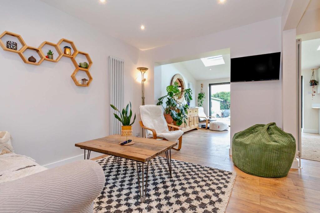 8636776-interior01-800.jpg