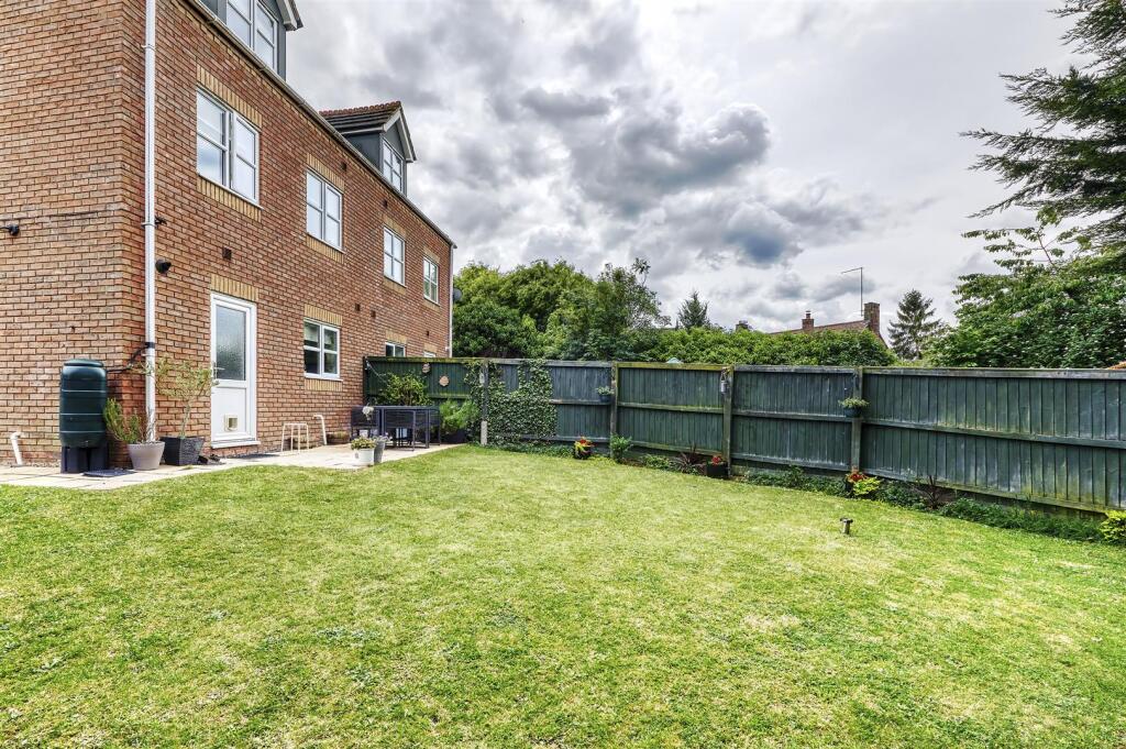 -19 School Lane HF-9_HDR-18.jpg