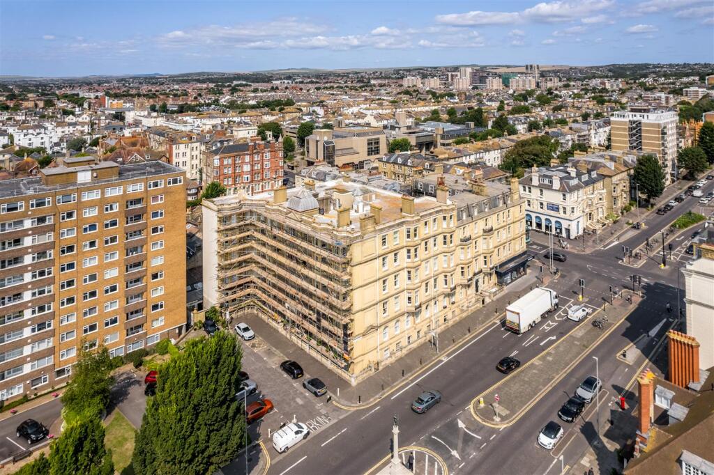 Flat 10, Grand Avenue Mansions-29.jpg