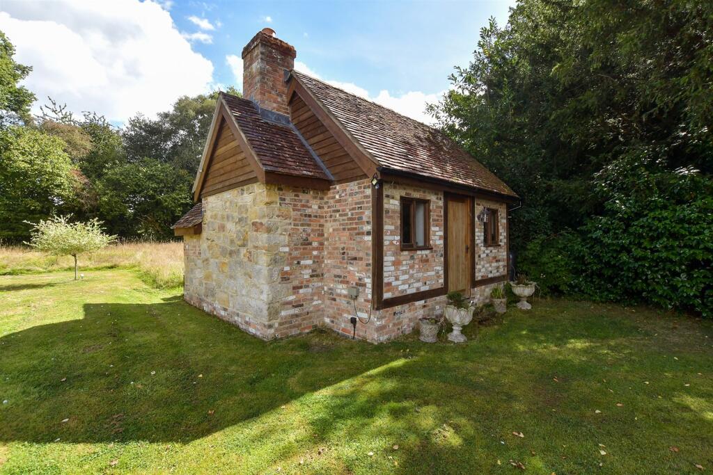 Workshop/Outbuildings