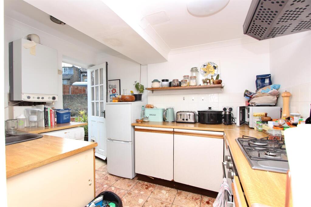 Stamford Grove West, N16