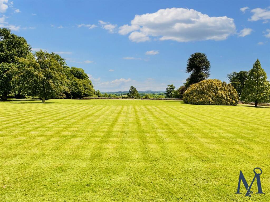 Coleorton Hall Grounds