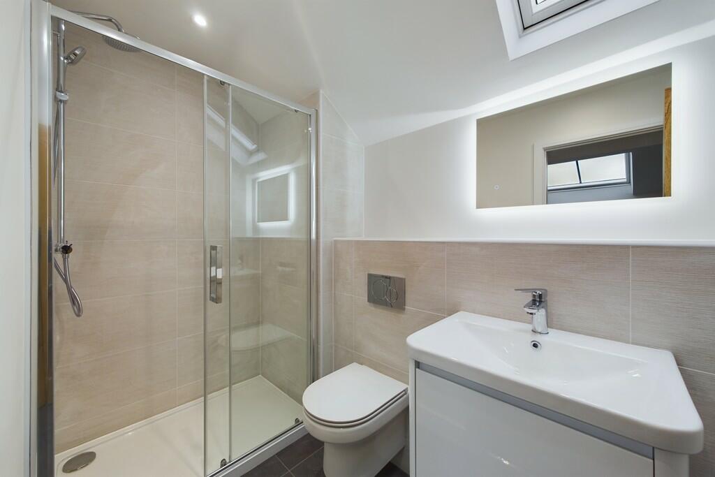 En Suite Shower R...