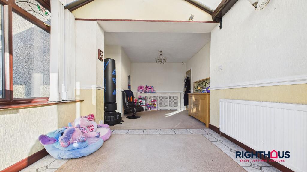Dining Room/Conservatory