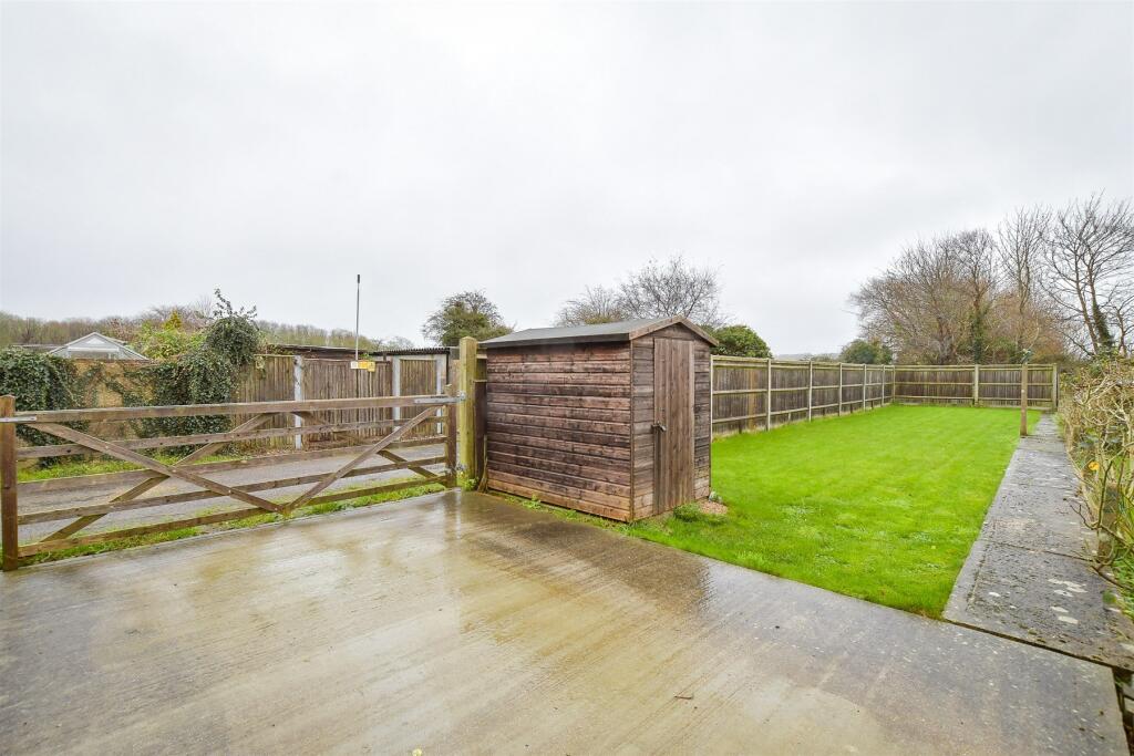 Driveway/Parking