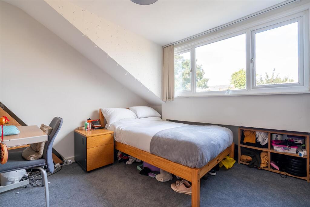 Bedroom 3_.jpg